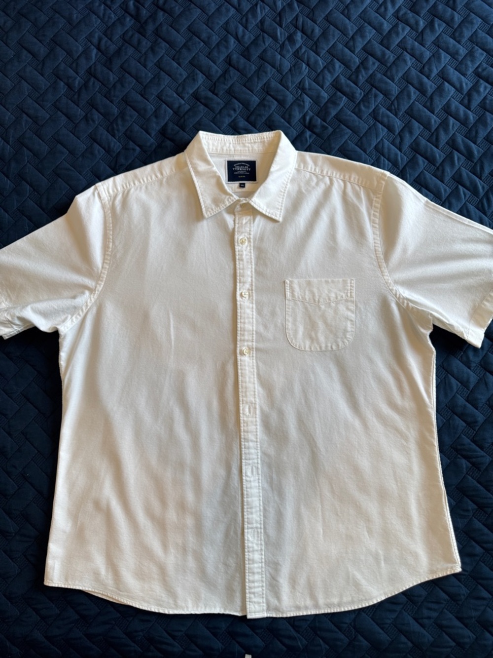 Charles Tyrwhitt White Short-Sleeve Casual Button-Down Shirt